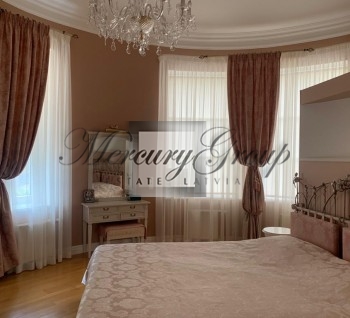 An elegant private house in Jurmala for sale!