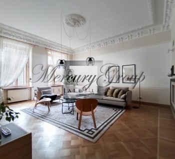 Rent an exclusive apartment in the  center of Riga