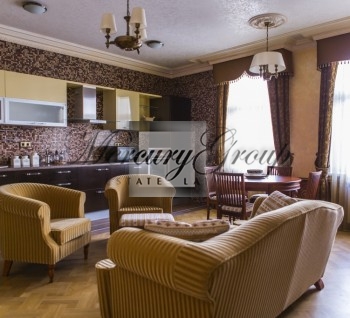 Elegant apartment in the Old town for sale!