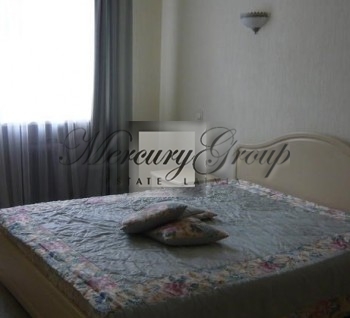 Spacious 5 room apartments located just in the city centre.Apartment h...
