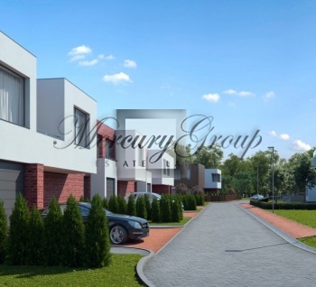 For sale is offered row house unit in Mezhapark