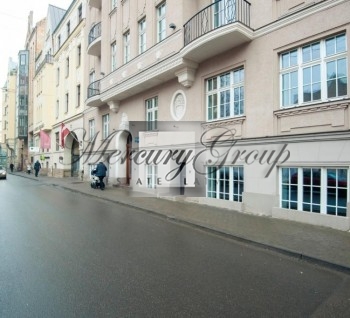 For rent office space in the center of Riga, on street Skolas