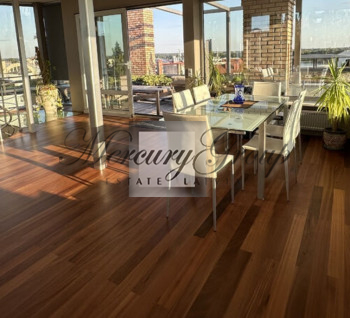 Apartment rental with a panoramic view of Riga.