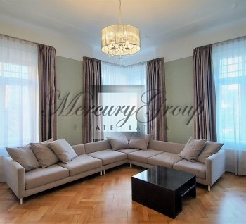 New apartment for rent in the city center