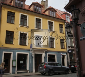 For long term rent premisses in Riga Old Town