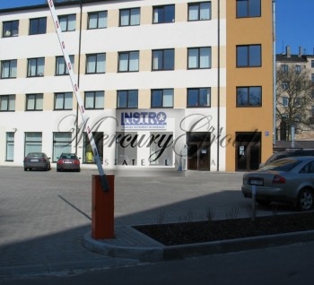 Office premises (4 storey building) on the Lachplesha street are offer...