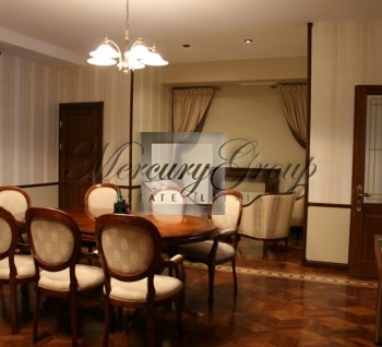 A luxury office premises in embassy area of Riga, on Vilandes street
