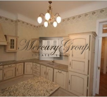
We offer spacious and light apartment located on 4 th floor.
Exclusiv...