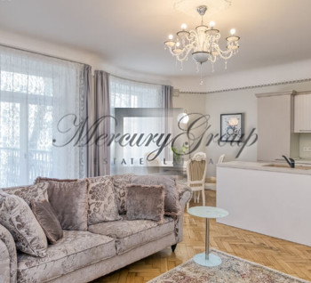 Cozy 2-bedrooms apartment in renovated building for rent