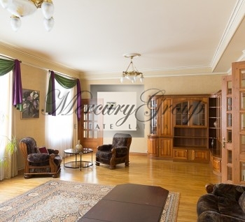 A cozy apartment  in Riga city centre on Skolas Street!