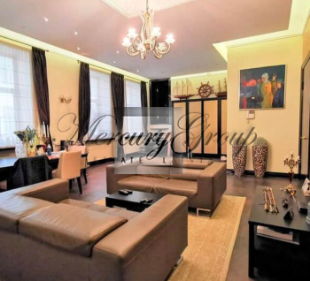 Ekskluzīvi divlīmeņu apartamenti klusā centra prestižākajā vietā