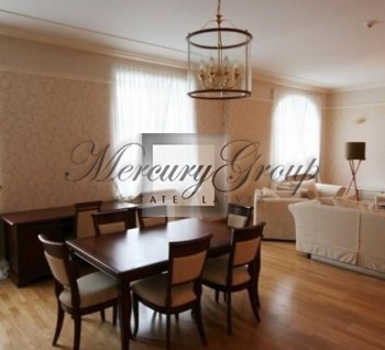 Two bedroomed apartment in luxury building in Riga silent centre. Apar...