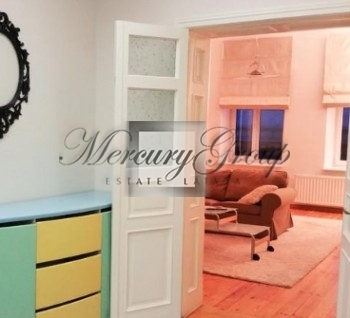 Just renovated excellent 3-bedroom apartment for rent. Apartment is ve...
