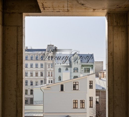 Penthouse in a new boutique house in the very ...