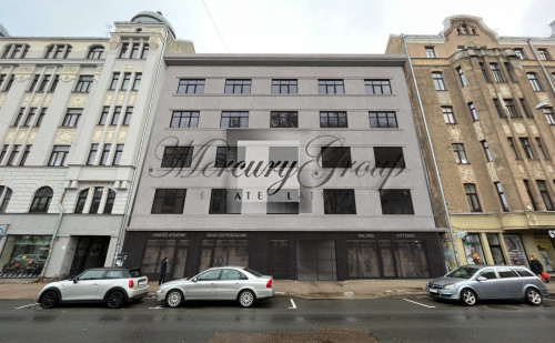 Apartments in a renovated house for investment in the center of Riga on Matīsa street 29