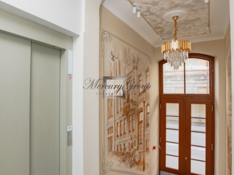 Apartments in the renovated building on Lacplesa street. Nr. 8