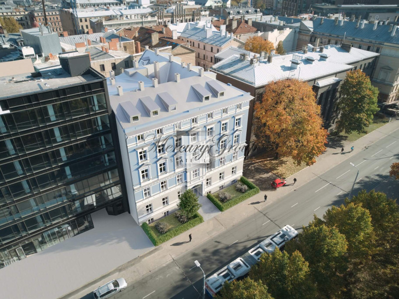 A building with a story and apartments with an air of aristocracy in the heart of Riga. Nr. 2
