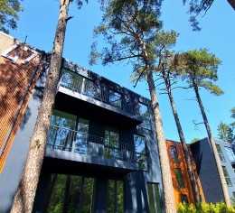 Dzintaru Perle - new club-house in the very centre of Jurmala in 900 m from the Baltic beach