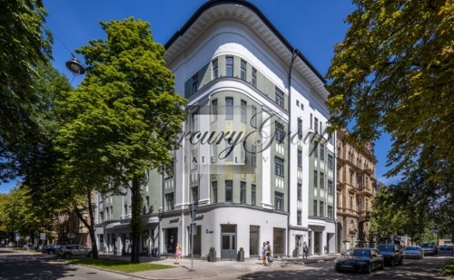 Ausekla house - luxury apartments in a renovated house in Riga center for sale