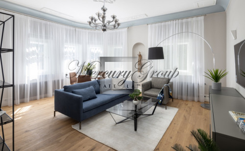Ausekla house - luxury apartments in a renovated house in Riga center for sale